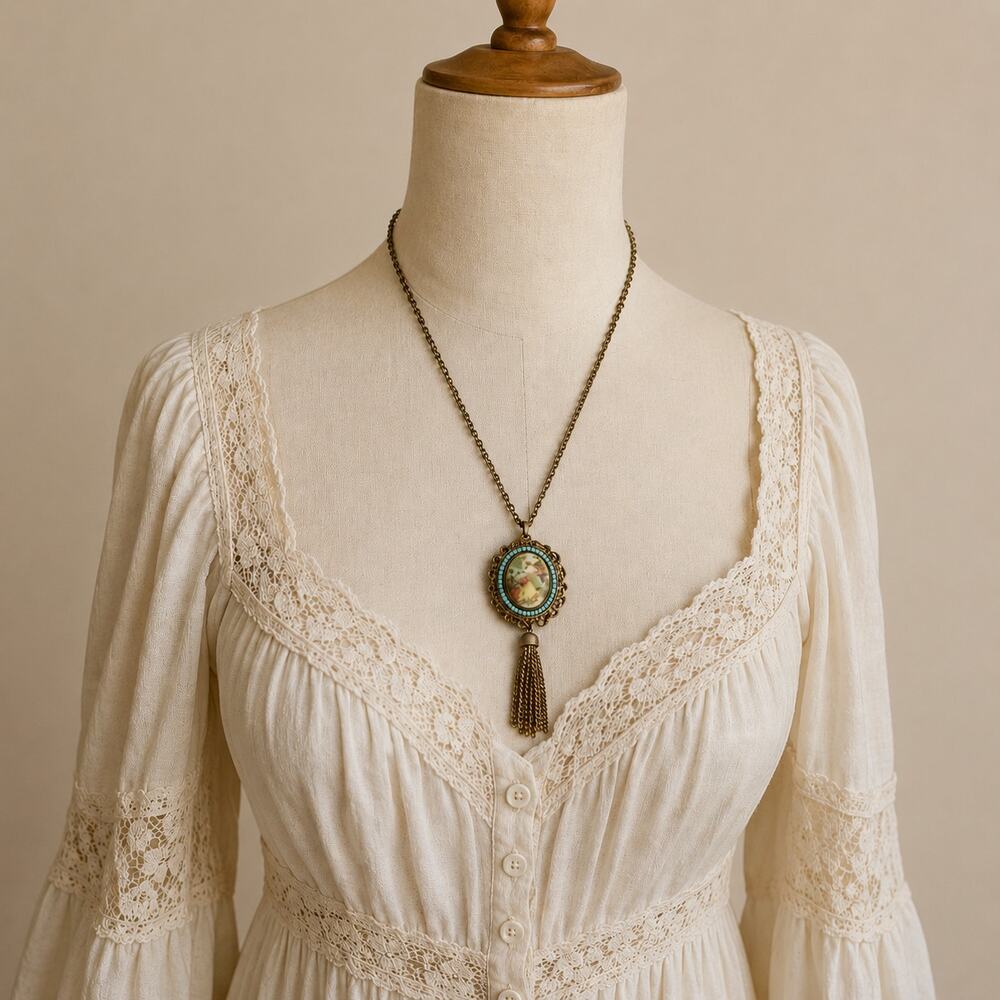 1970s Cottagecore Cameo Lariat Necklace Tassel Pendant Boho Victorian Revival